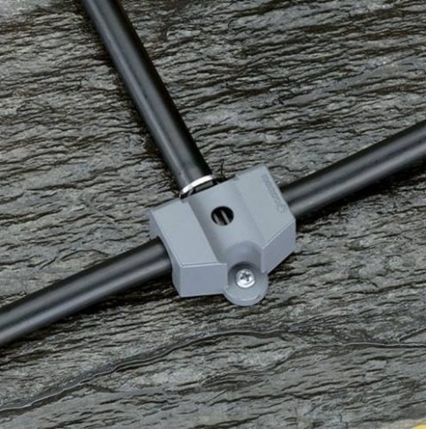 Klamra rury 4,6mm 3/16" 8379 Micro-Drip