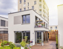 Zestaw na balkon AquaBloom 13300 zasilany energią słoneczną