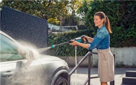 Myjka akumulatorowa średniociśnieniowa AquaClean 24/18V P4A zestaw 14800