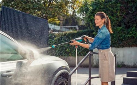 Myjka akumulatorowa średniociśnieniowa AquaClean 24/18V P4A (bez akumulatora) 14800