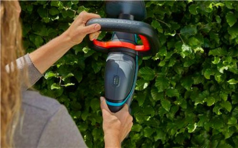 Akumulatorowe nożyce ComfortCut 60/18V P4A zestaw 14731