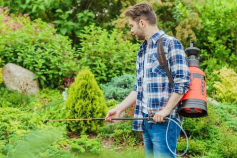 Opryskiwacz Orion 6l + przyłącze 3-dyszowe